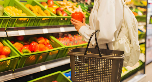 L'Italia si ferma: la paralisi dei trasporti svuota i supermercati e spinge il Governo alla mediazione